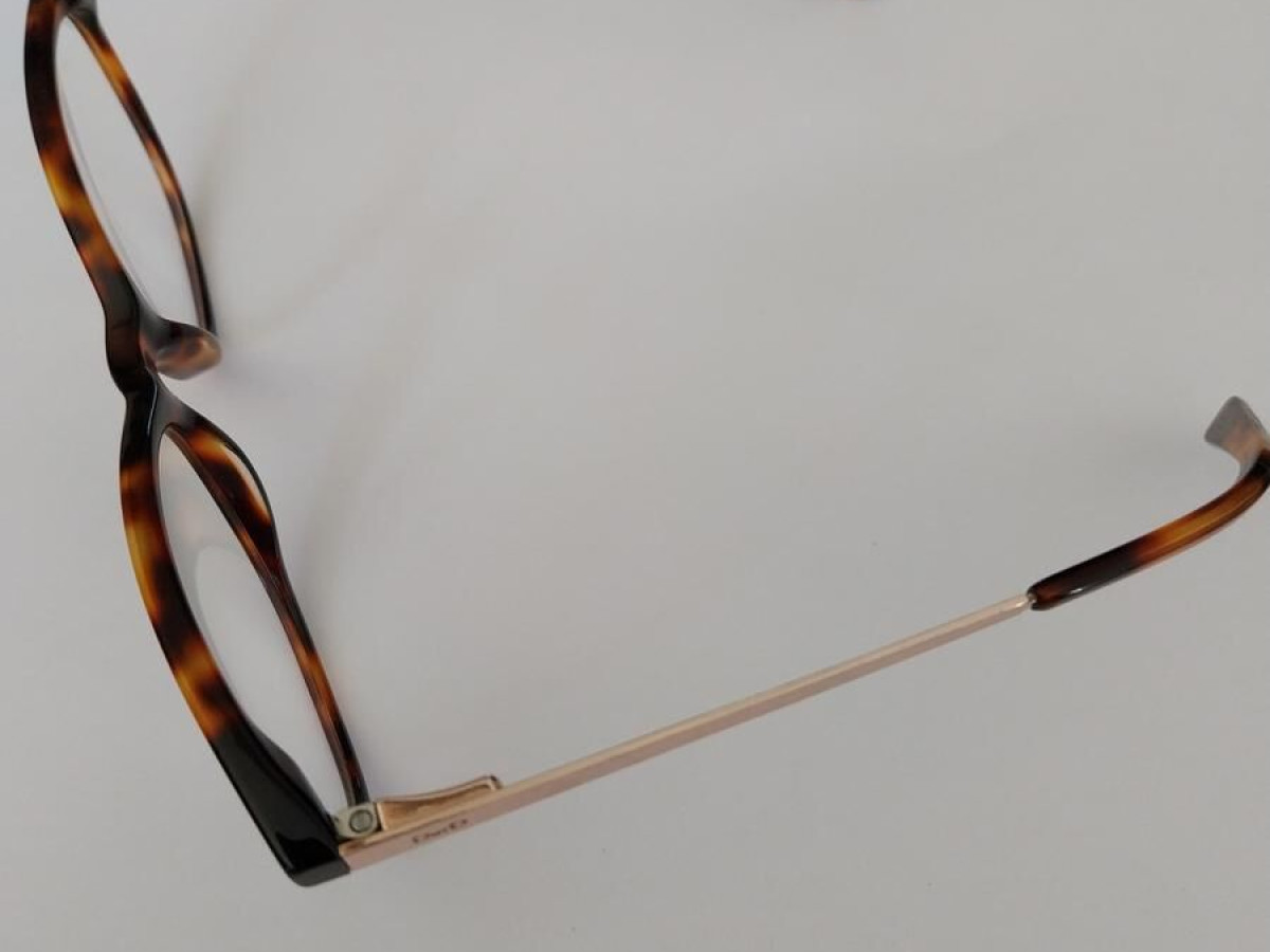 D bye d - DBHF05 54¤17 8719154308536