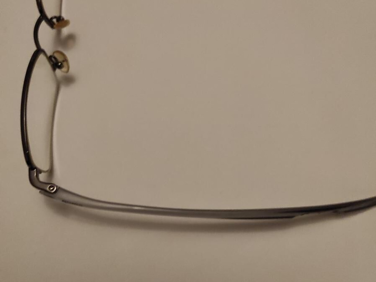 Alain Afflelou - Pou4302c3 49¤19 140