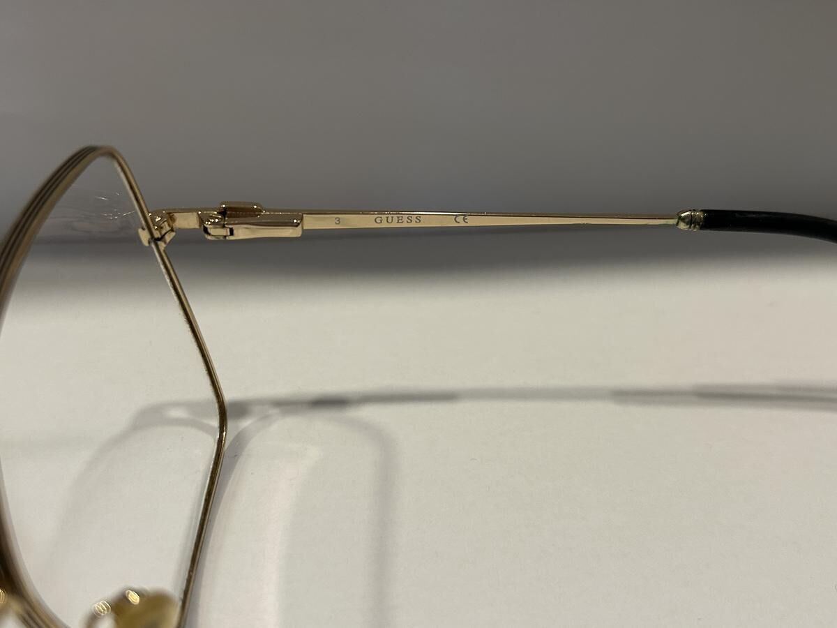 guess  - GU2824  001 57/16 140