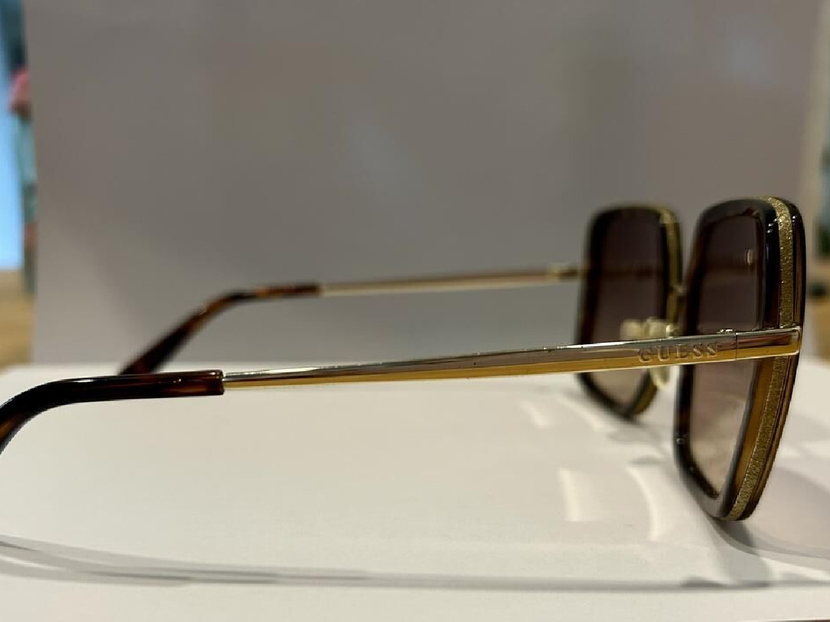 guess - GU7602 52F 56/19 145