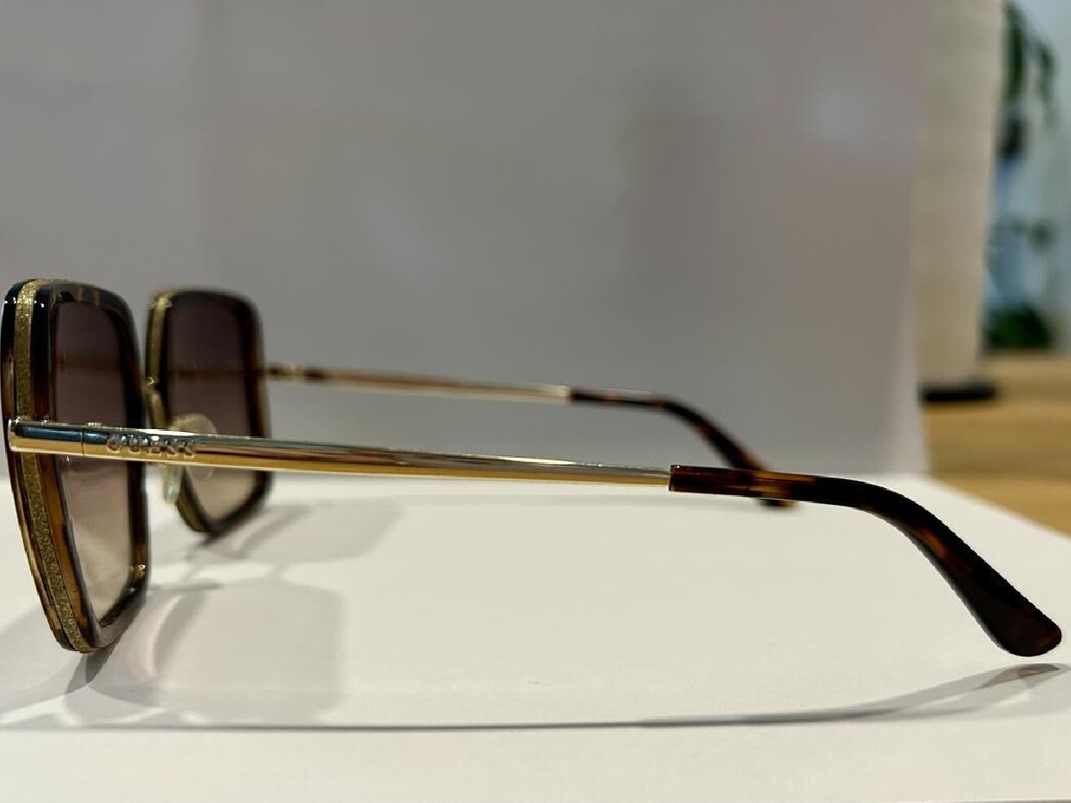 guess - GU7602 52F 56/19 145