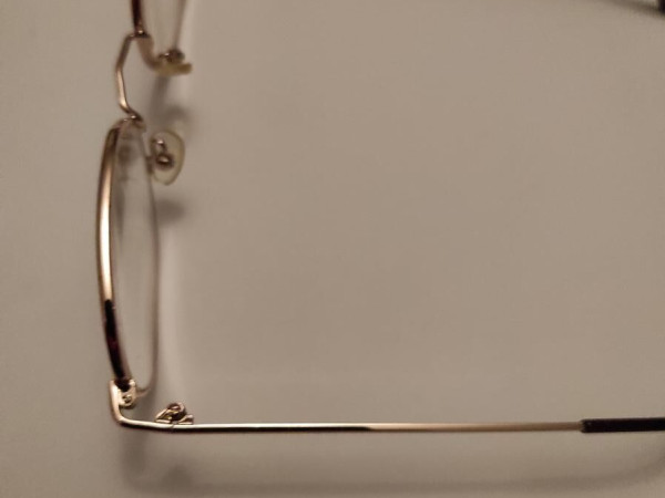 Alain Afflelou  - QFM1924 DORE