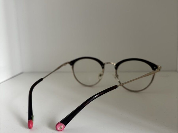 Clémence et Margaux - CM200  49¤20