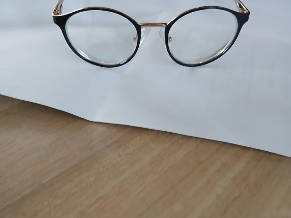 alain Afflelou - louane OAJ9477