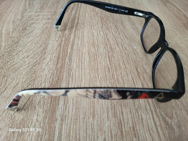 Life is a joke - Epaa042c01