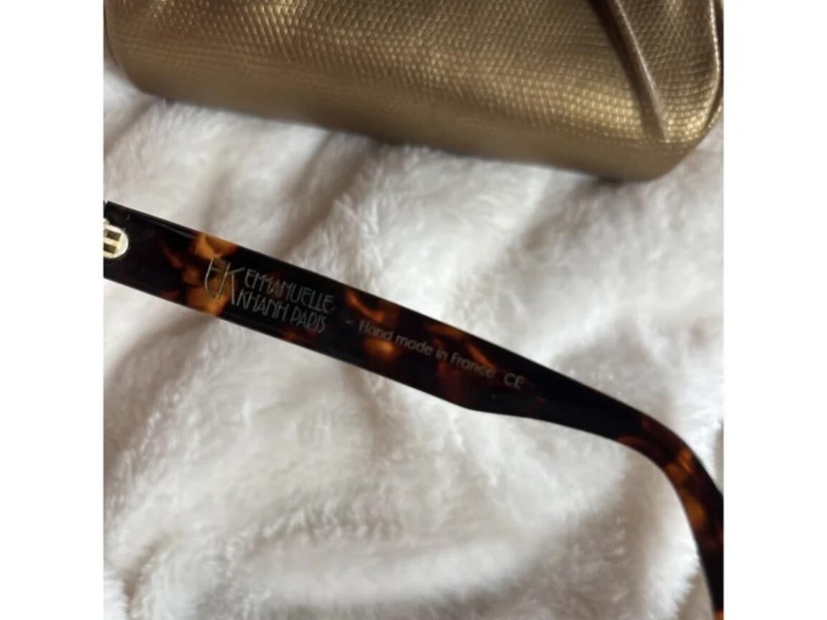 Emmanuelle khanh - 1400 006 53¤19