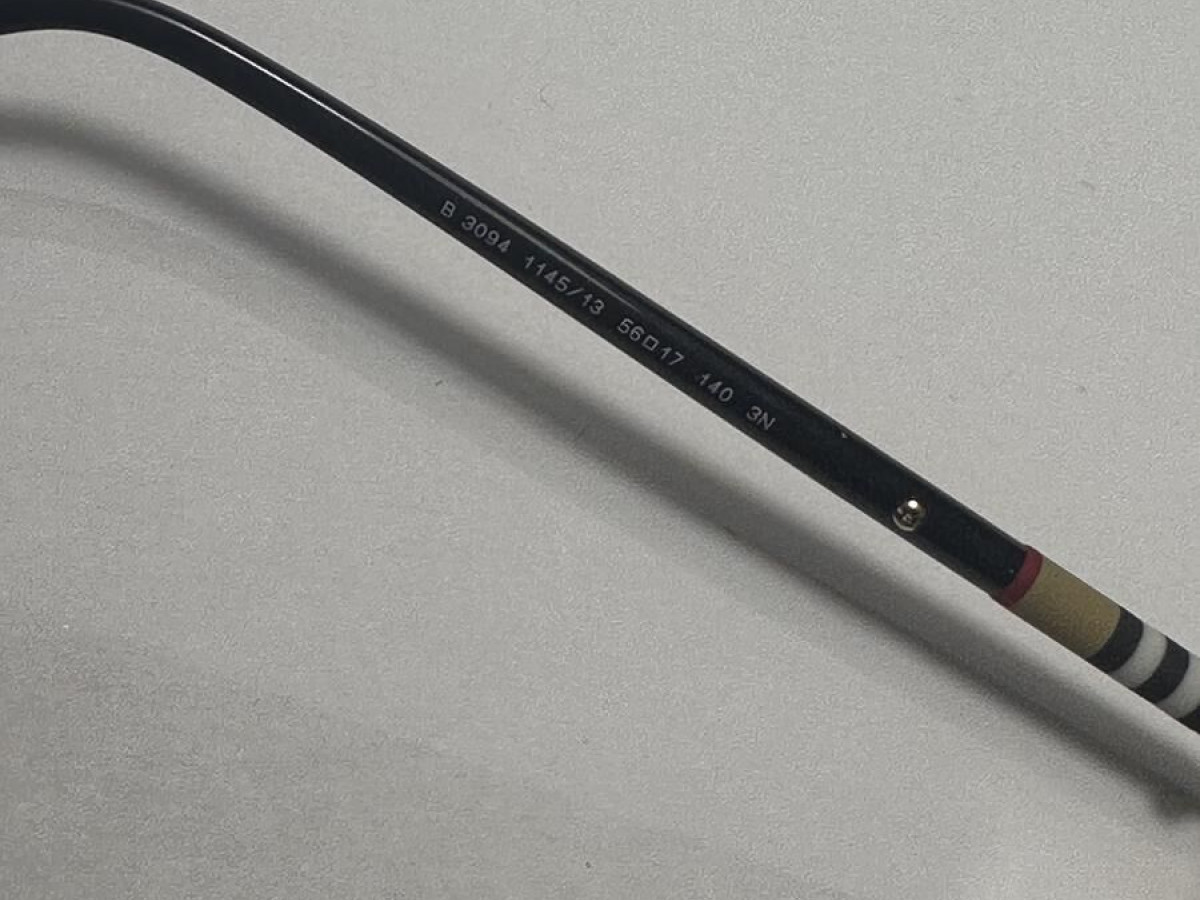 Burberry - B3094 1145/13 56¤17