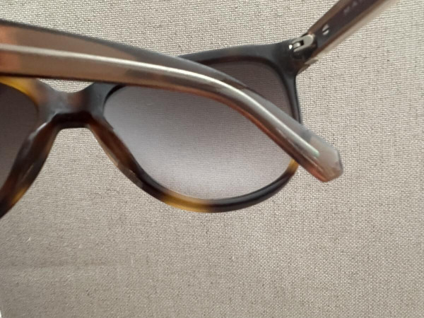 Marc Jacobs - MMU 411/S