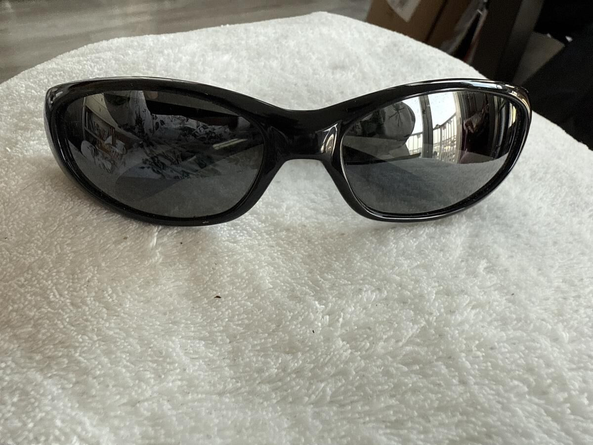 Maui jim  - MJ108 02. US Patent 6.145.984