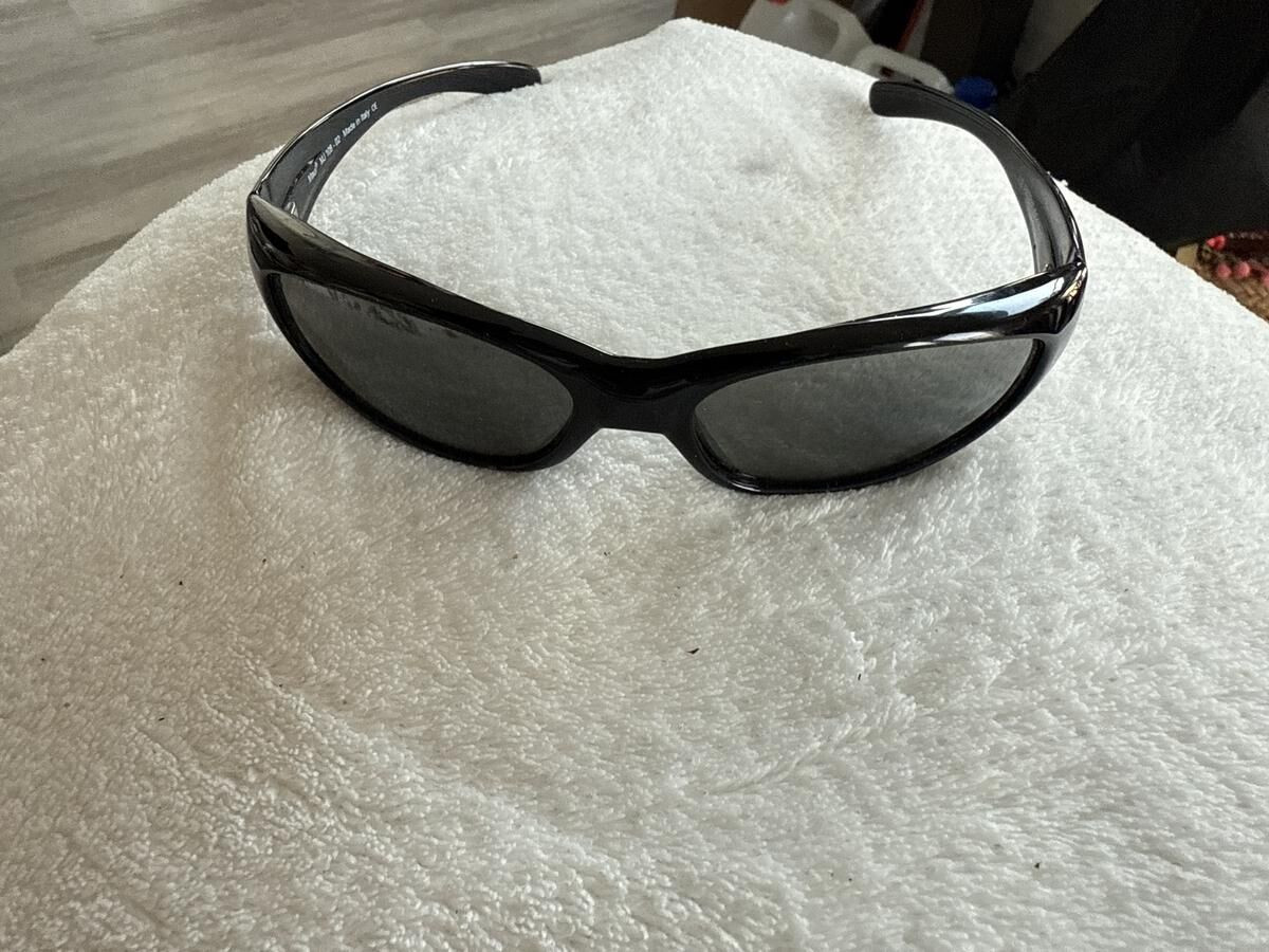 Maui jim  - MJ108 02. US Patent 6.145.984