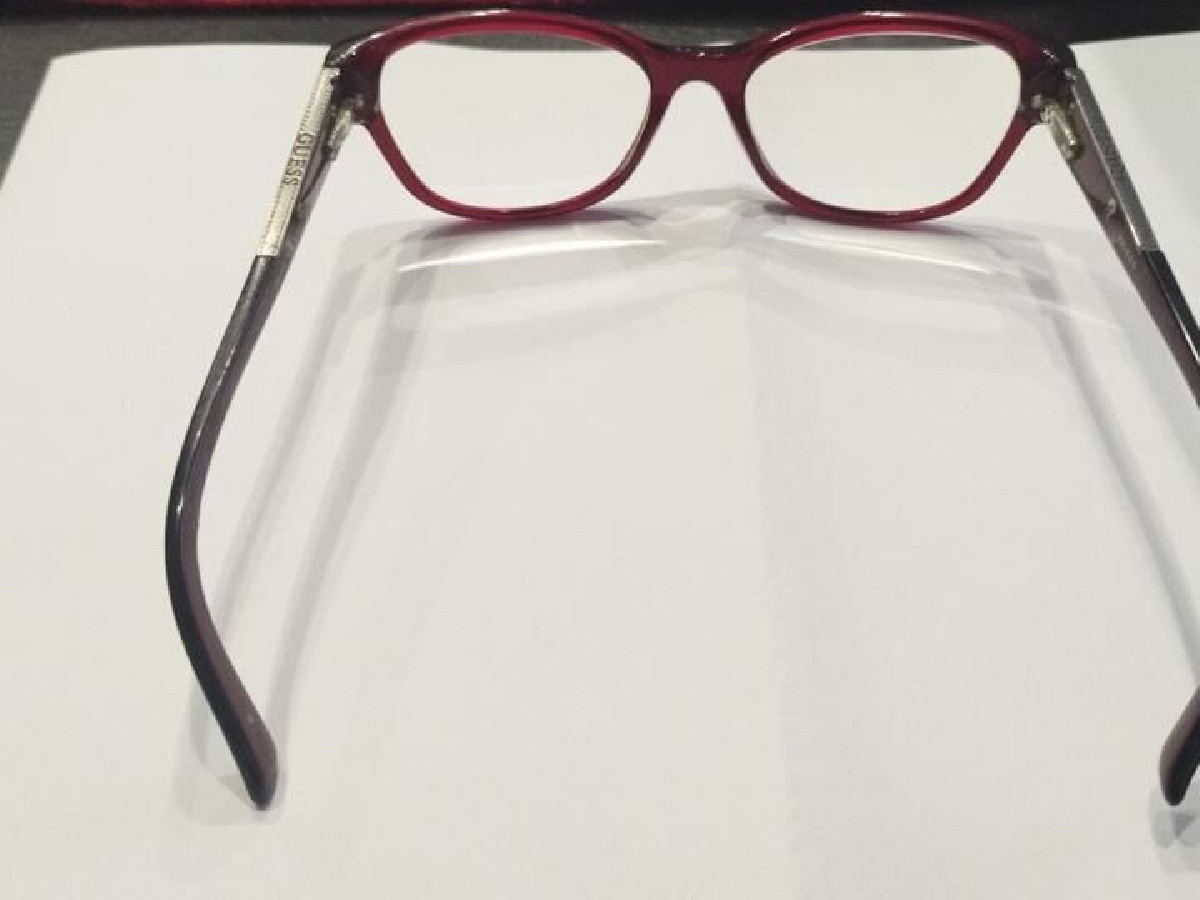 Guess - GU2383 BUR 52/17-135