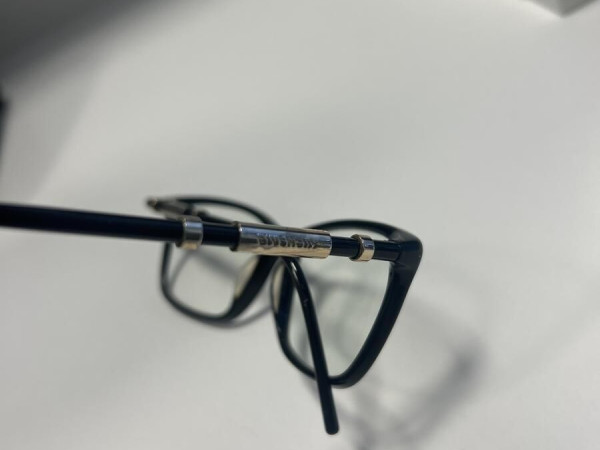 Givenchy - VGV8040 700 140