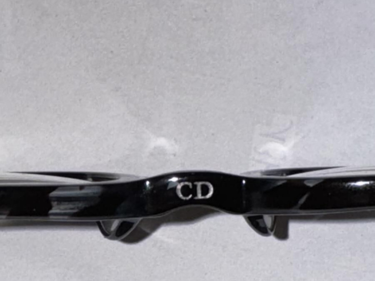 Dior - DIORESSENCE1 65T 49¤18