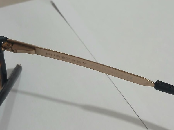 Burberry - B2148-qcd02