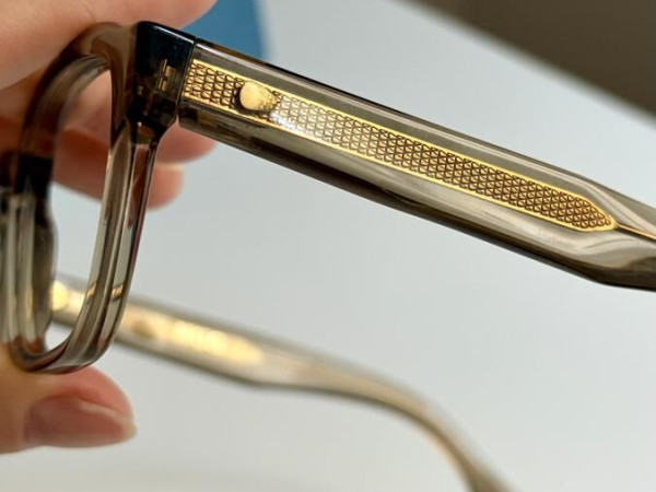 HUG  - BURNETT II 50¤21