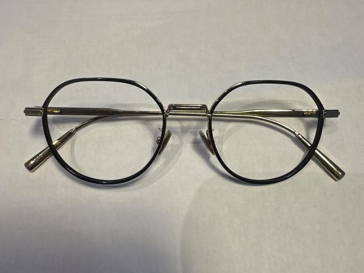 Dior - DiorBlacksuitO 49¤19