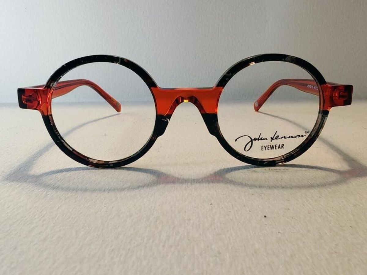 JOHN LENNON - JO 242 No D24 44¤23