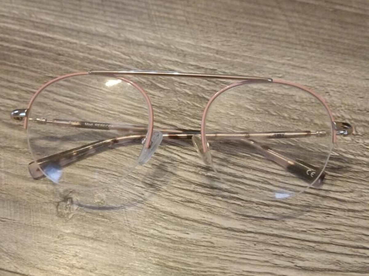 Alain Afflelou - Rebecca