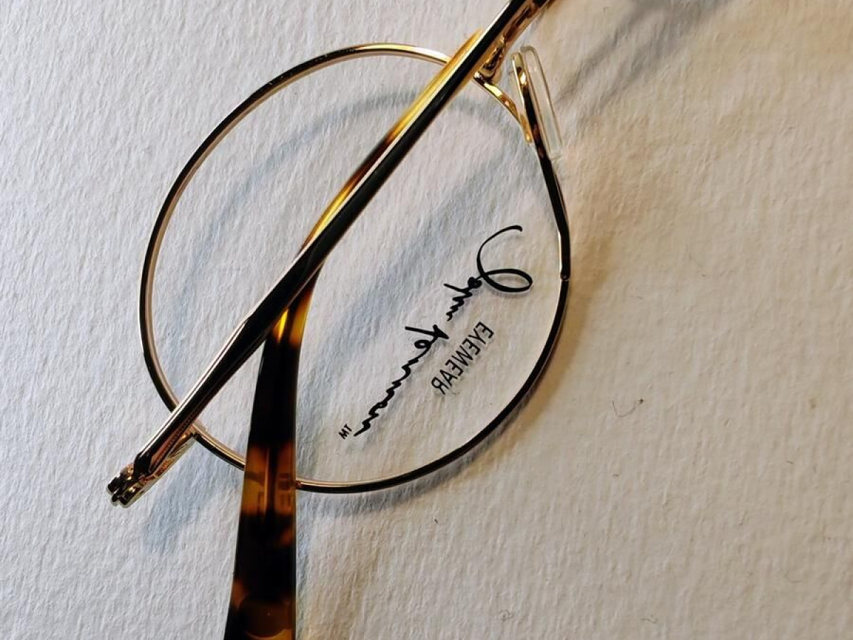 JOHN LENNON - JO 137 Ee D22 45¤24