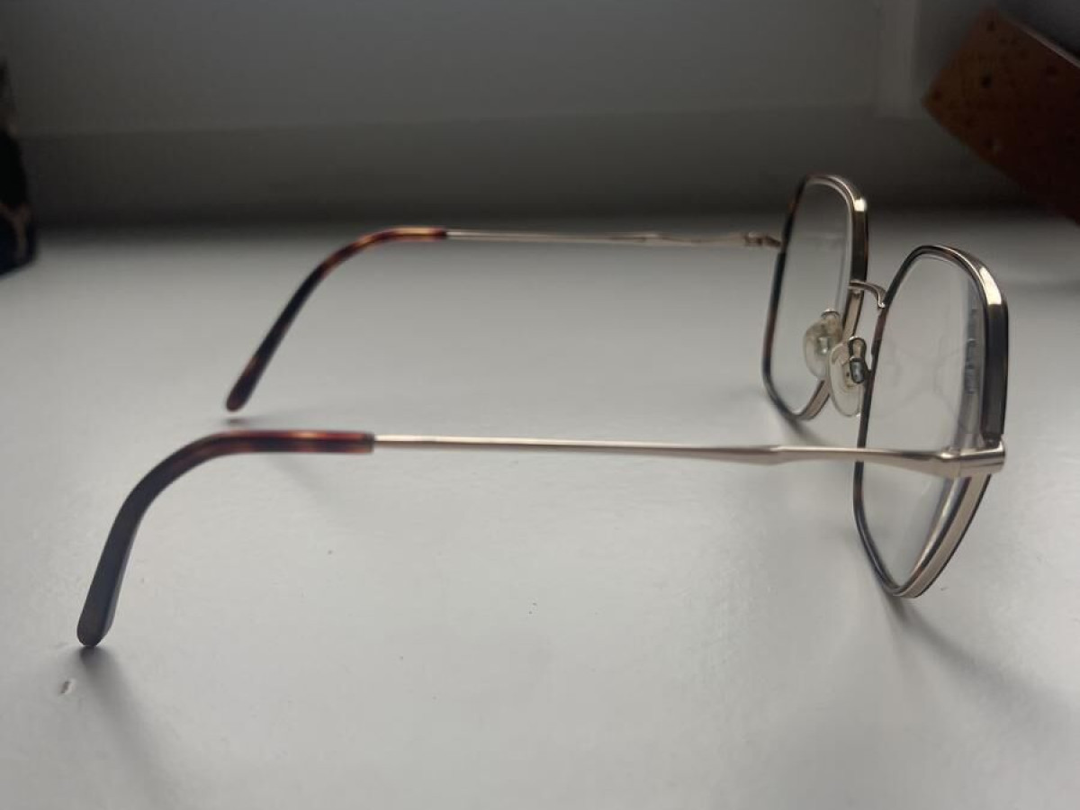 BULGET - BG17391 13A 53•18.5 142