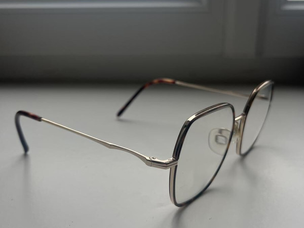 BULGET - BG17391 13A 53•18.5 142