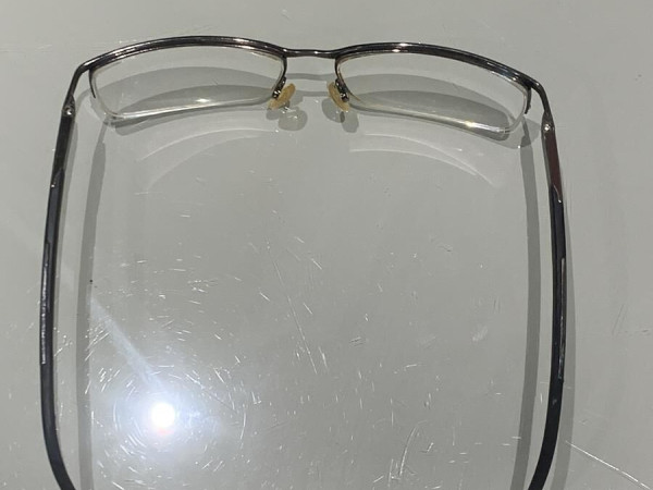 Police - V8148 57¤16