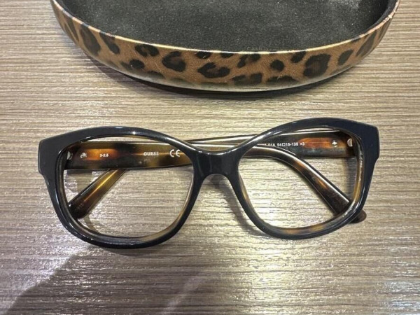 Guess - Gu7409 54¤15