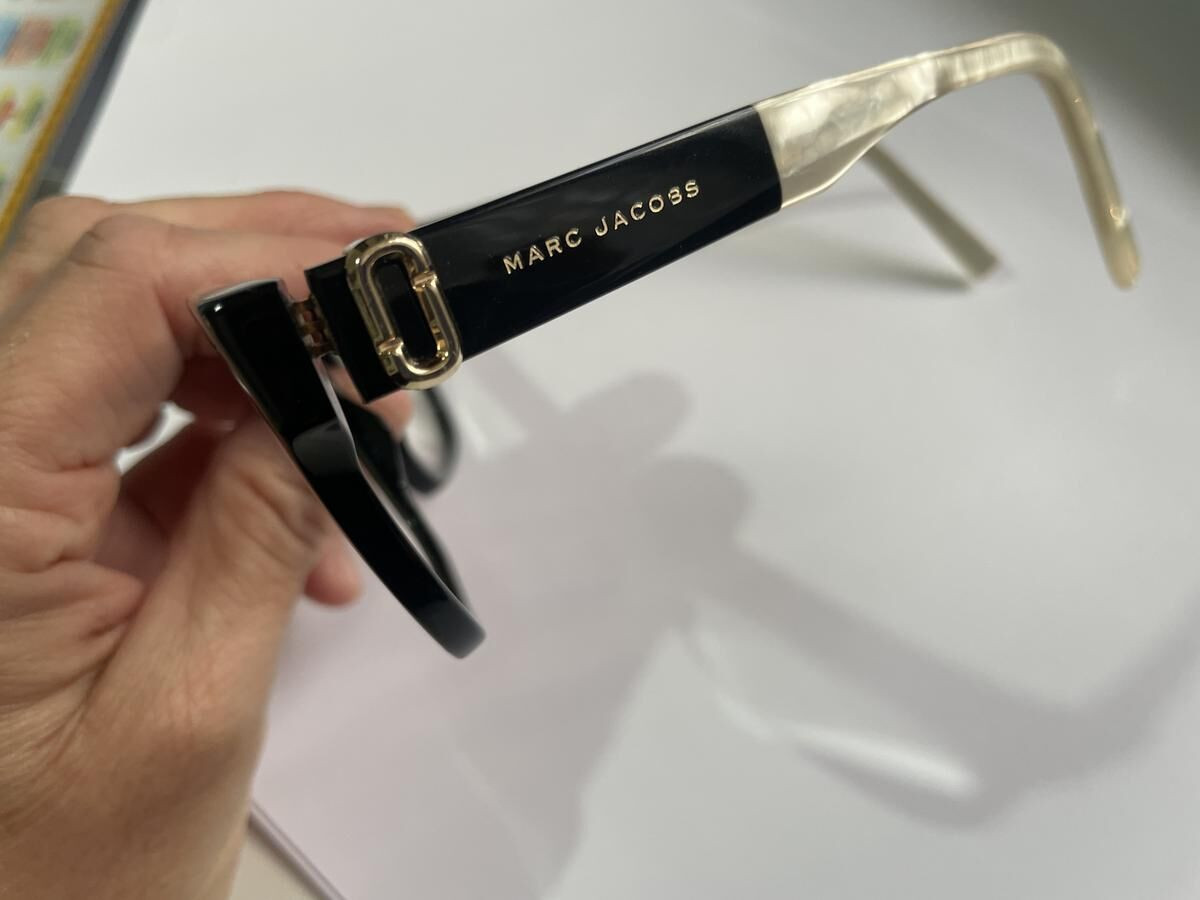 MARC JACOBS - Marc 250W143