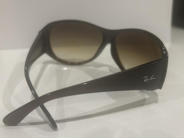 Rayban  - RB4104