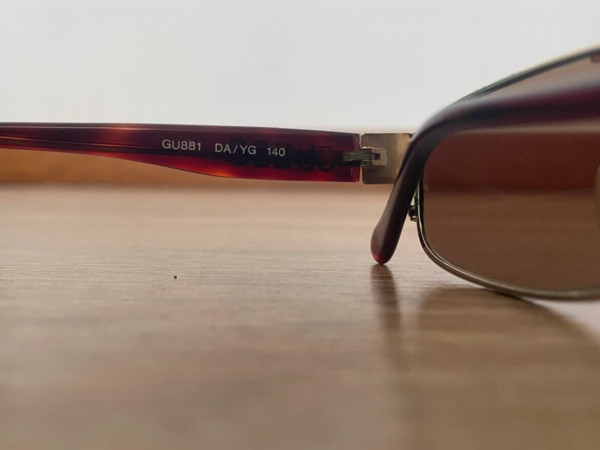 Guess - GU881 50&curren;20