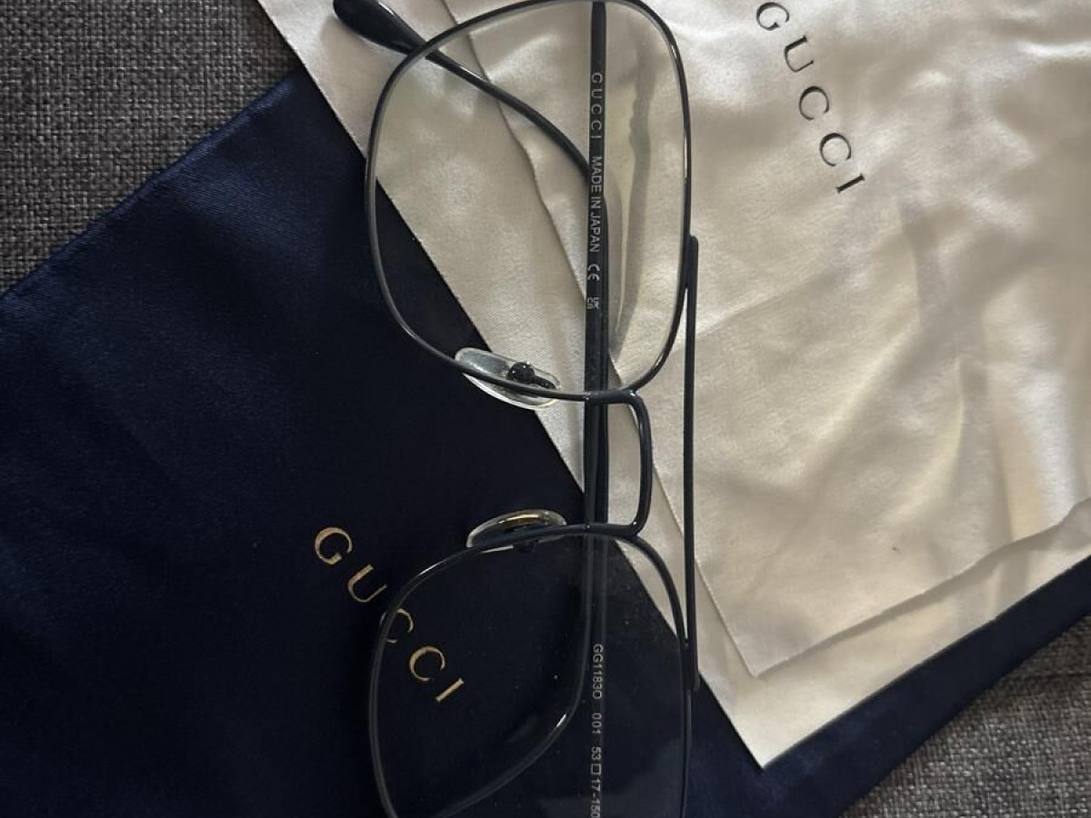 Gucci  - GG11830