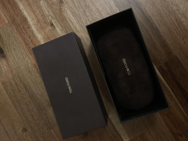 TOM FORD  - TF5578-B 001 54/15 140