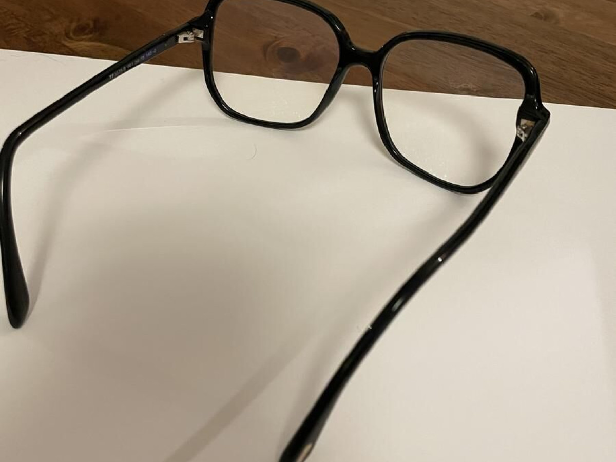 TOM FORD  - TF5578-B 001 54/15 140