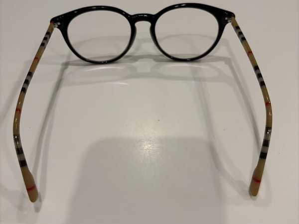 Burberry - B2318 3853 51/15