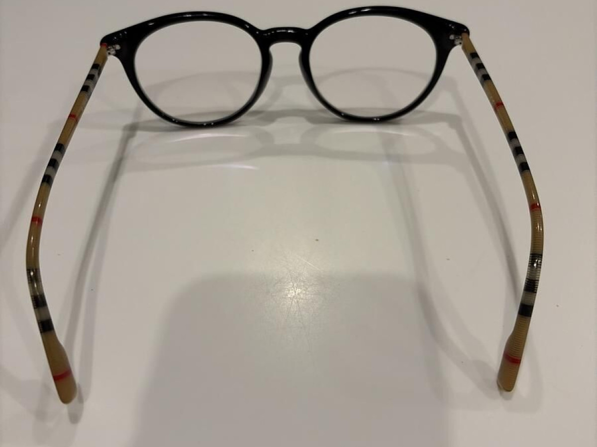 Burberry - B2318 3853 51/15