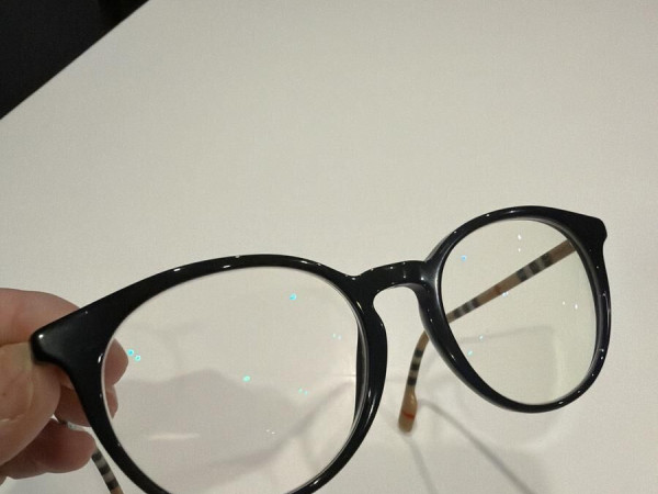 Burberry - B2318 3853 51/15