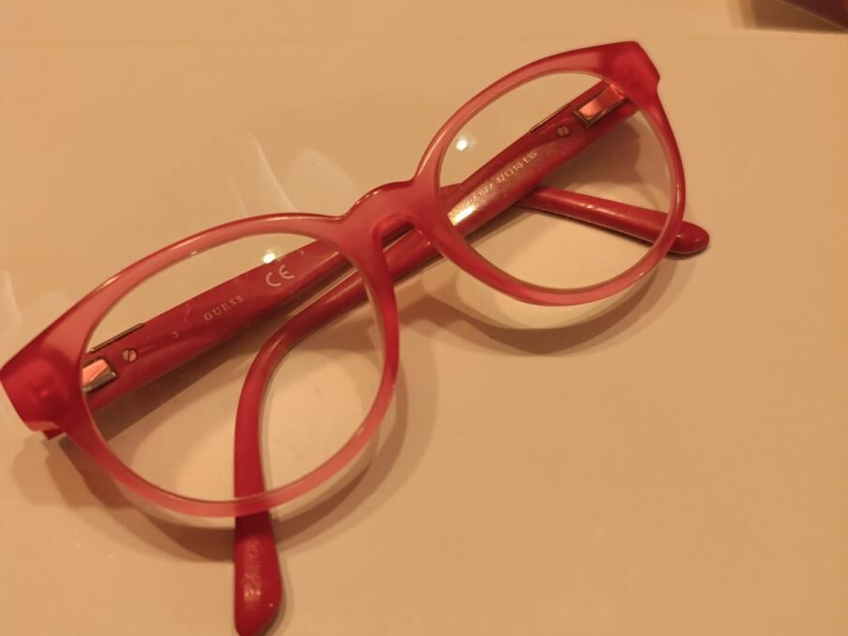 Guess - GU9202 47/18