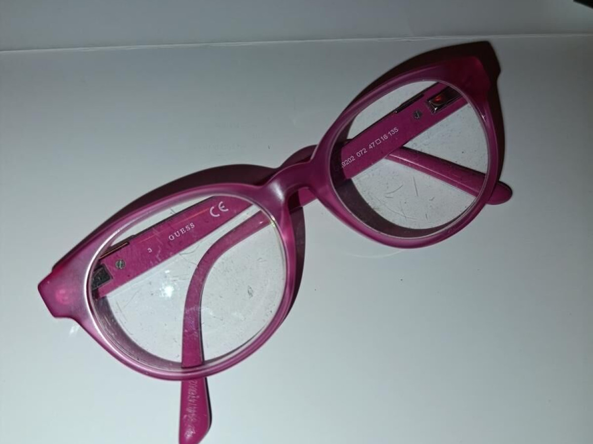 Guess - GU9202 47/18