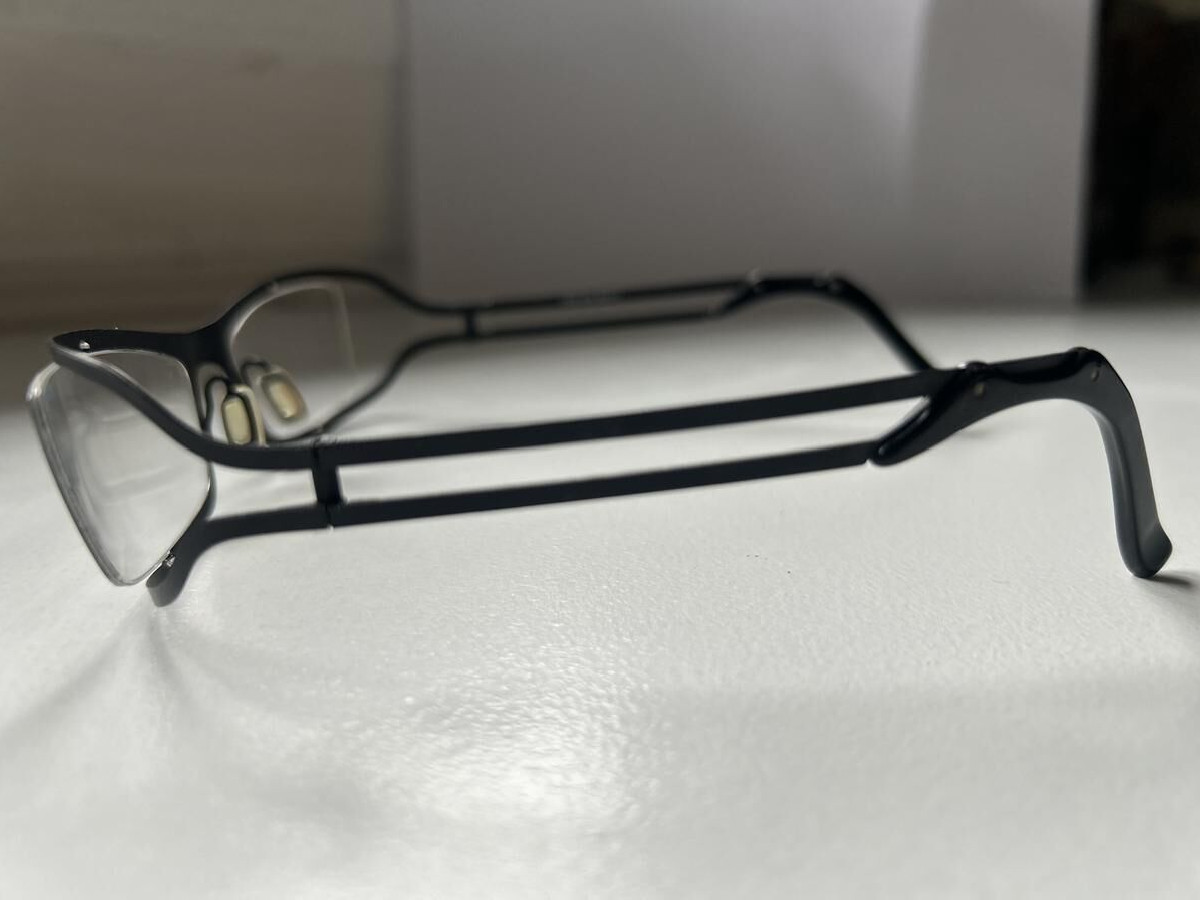 Eye DC - V422000 52&curren;17