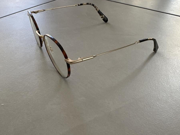 Gigistudio - 51-19-144 987 Bailey 6407/2 handmade