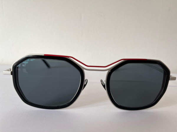 La Petite Lunette Rouge -...
