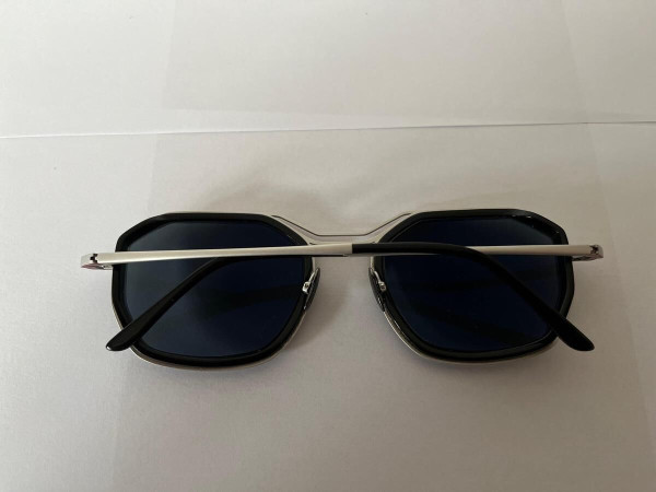 La Petite Lunette Rouge - Fund Capt XL - Blacksil 55&curren;24