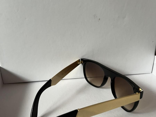 RETROSUPERFUTURE - WOU/3T