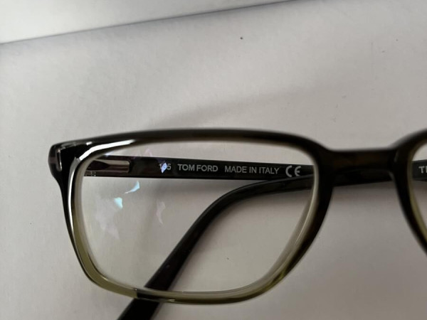 TOM FORD - TF 5052 T94 52/16