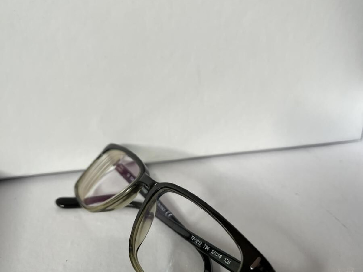 TOM FORD - TF 5052 T94 52/16
