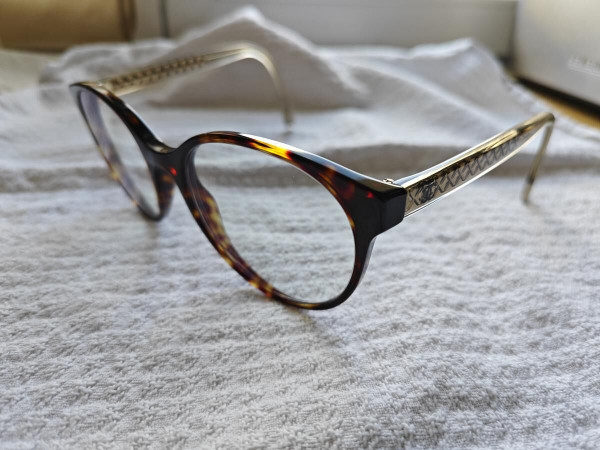 Chanel - 3401 c.714 51/18 140