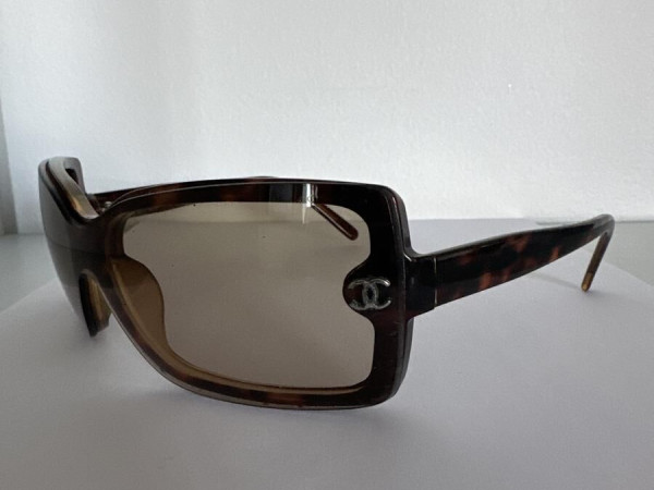 Chanel - 5065. 714/14