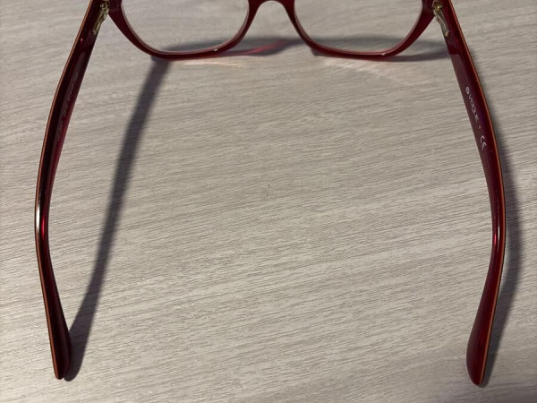 Vogue - VO2961231251&curren;17