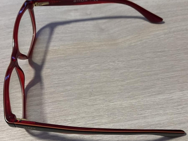 Vogue - VO2961231251&curren;17