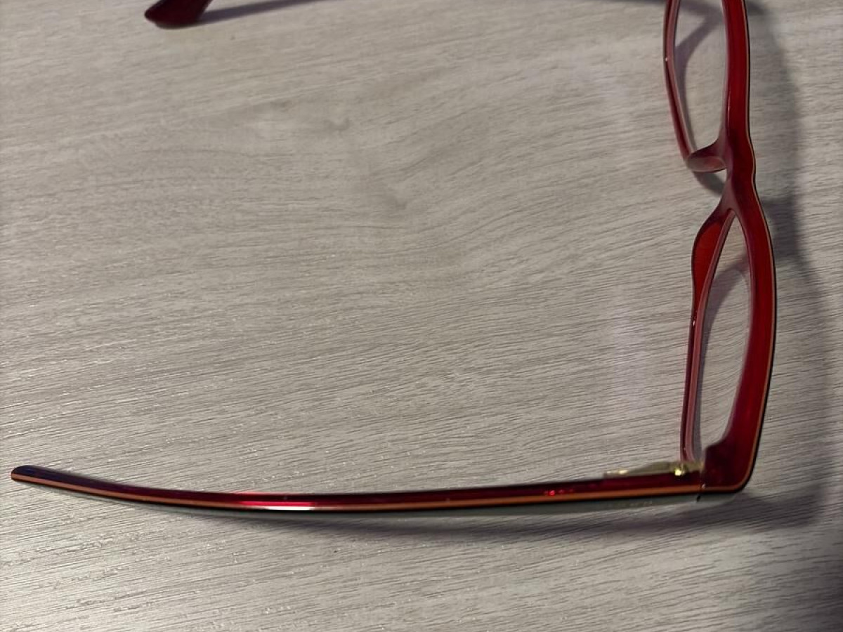 Vogue - VO2961231251&curren;17